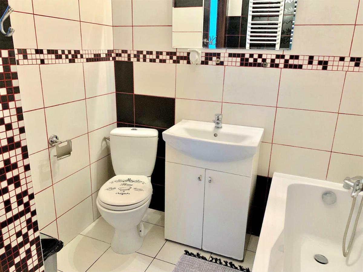 2-Room Apartment Nowy Dwór Mazowiecki 외부 사진